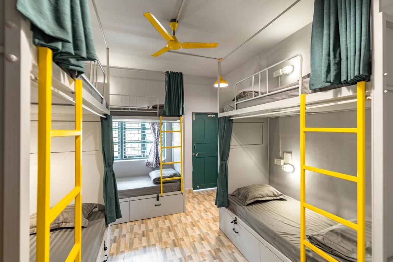 Whoopers Hostel Anjuna, Goa Dış mekan fotoğraf