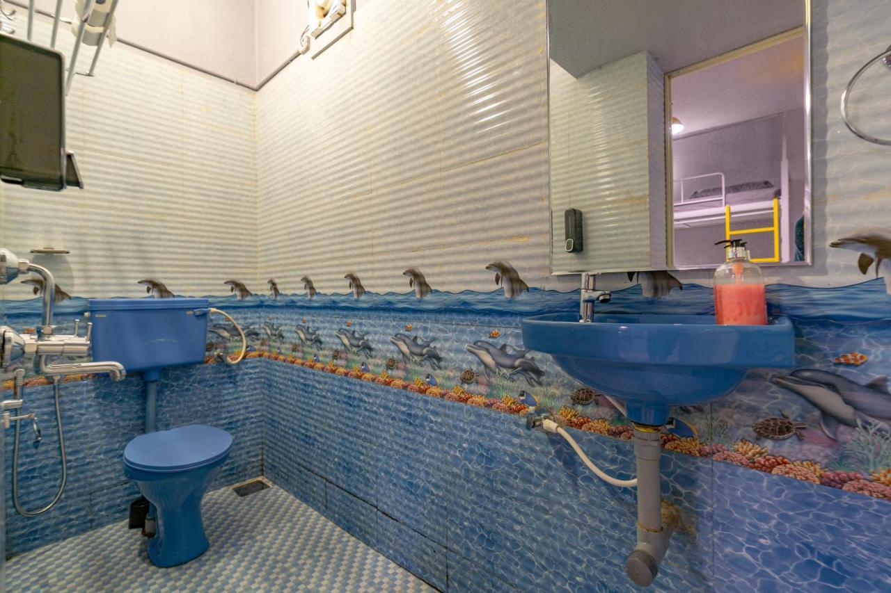 Whoopers Hostel Anjuna, Goa Dış mekan fotoğraf