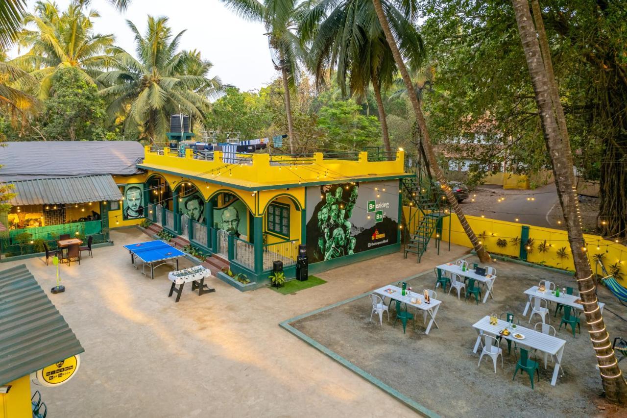 Whoopers Hostel Anjuna, Goa Dış mekan fotoğraf