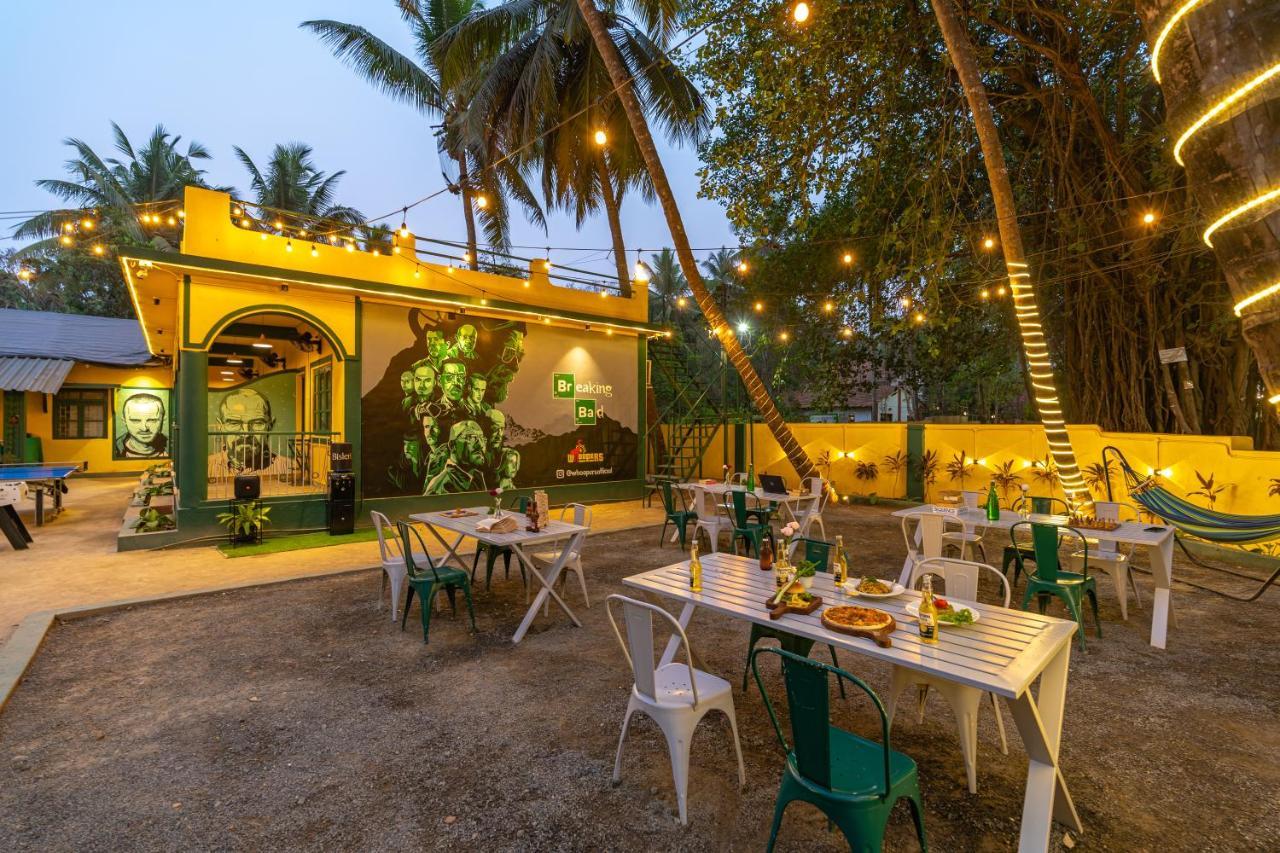 Whoopers Hostel Anjuna, Goa Dış mekan fotoğraf